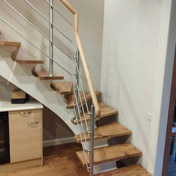 METAL RAILS AND ARMRESTS