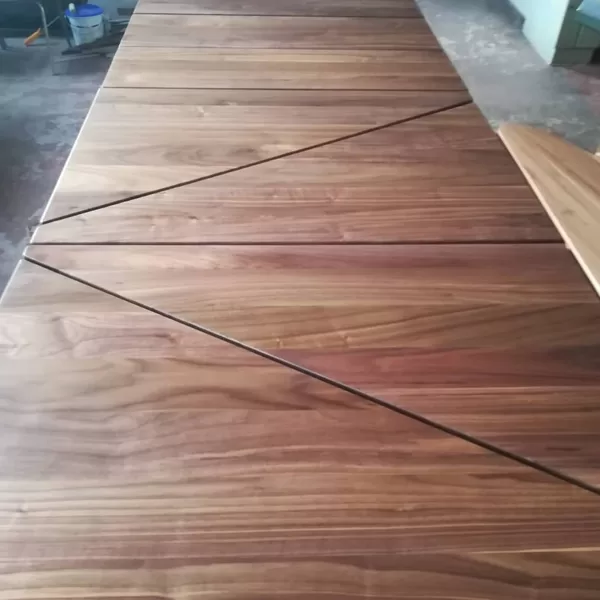 СТУПЕНИ ИЗ ЭКЗОТИЧЕСКИХ ПОРОД ДЕРЕВА